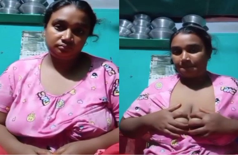 Horny Bhabi Boob Pressing