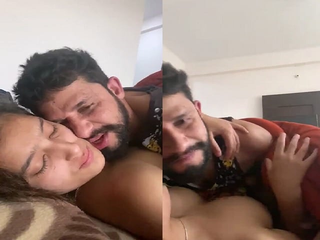 Punjabi sexy couple hard sex inside blanket